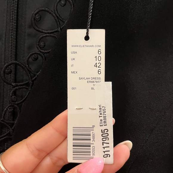 Elie Tahari Saylah Short Sleeve Lace Trim Sheath Dress Black size 6 NWT - Picture 4 of 7